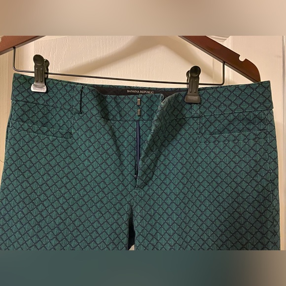 Banana Republic Sloan ankle fit pants (size 4)- dark green with navy blue design - Picture 2 of 9